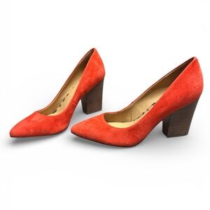 Crown Vintage Emma Rose Orange Suede Block Heels Women’s Size 8. NWOT